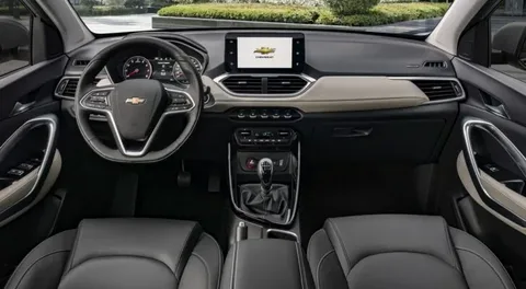 В Россию вернулся семейный кроссовер Chevrolet, который стоит намного дешевле «китайцев»